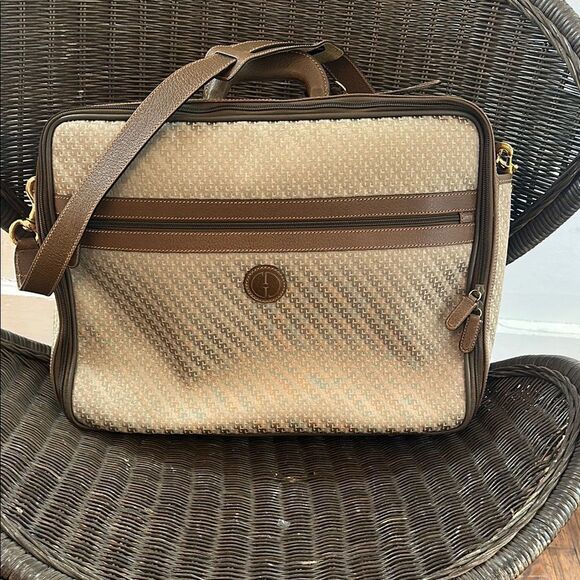 Vintage GUCCI GG Monogram Shoulder Travel Bag AUTHENTIC - Picture 1 of 9